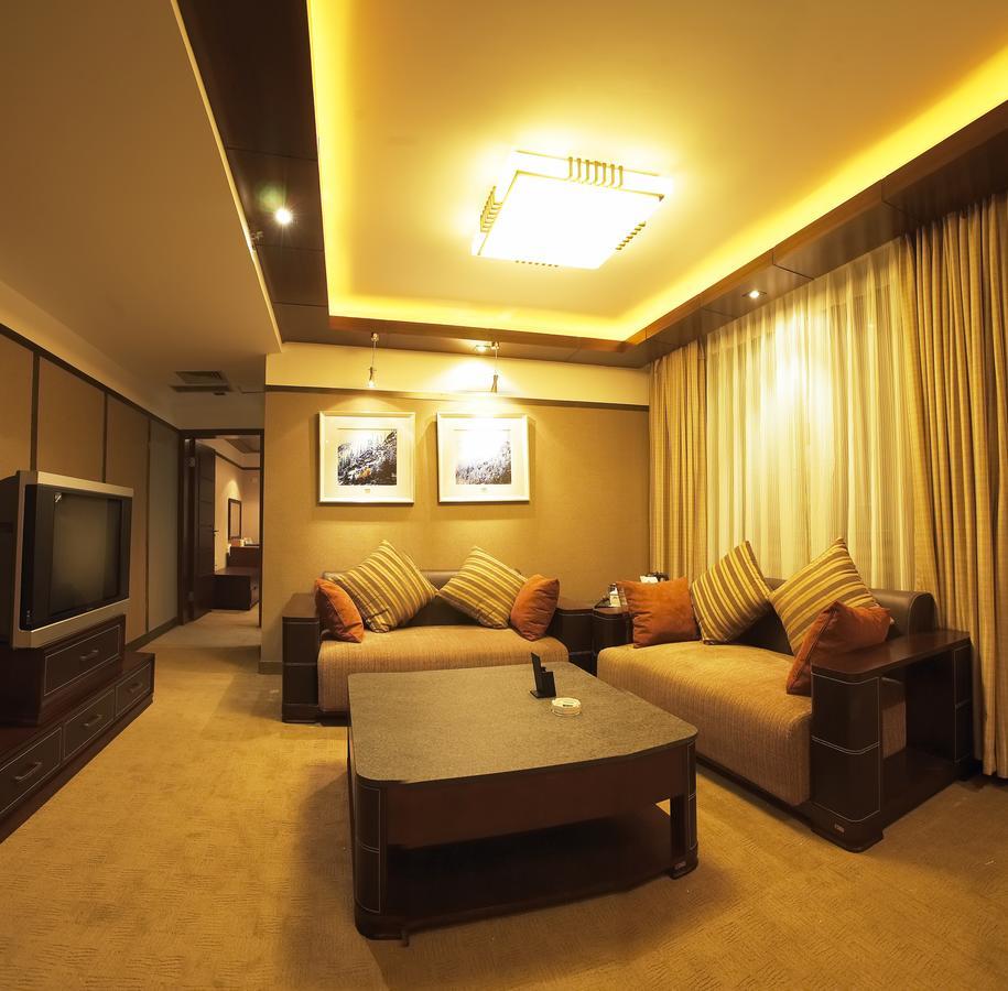 Xinjiang Yema International Clubhouse Ξενοδοχείο Ουρούμτσι Εξωτερικό φωτογραφία