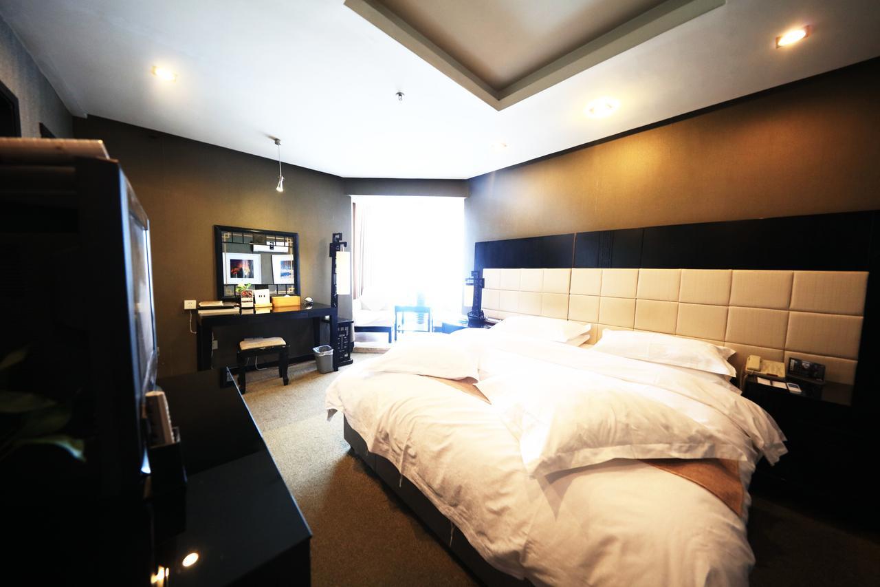 Xinjiang Yema International Clubhouse Ξενοδοχείο Ουρούμτσι Εξωτερικό φωτογραφία